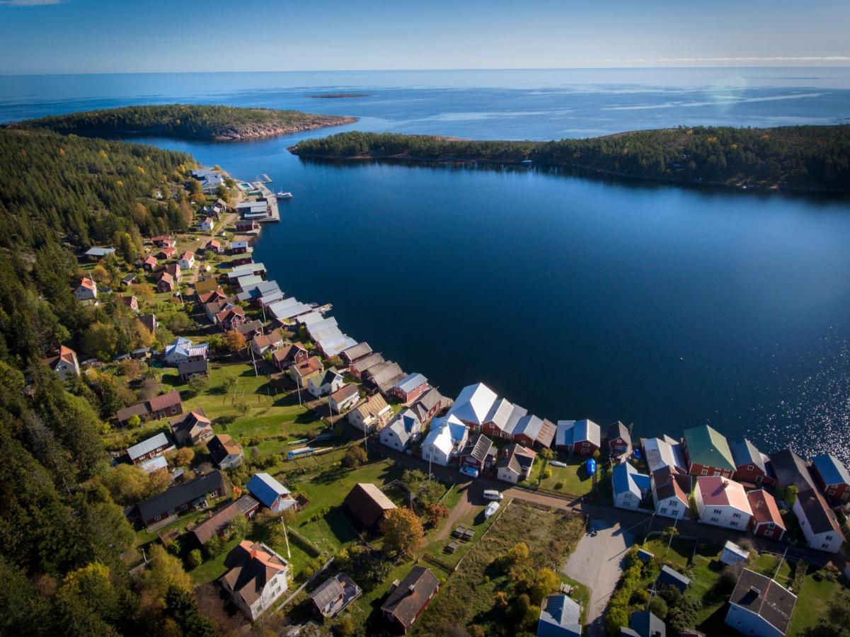 Ulvoe Lakeside Resort Ulvöhamn Εξωτερικό φωτογραφία